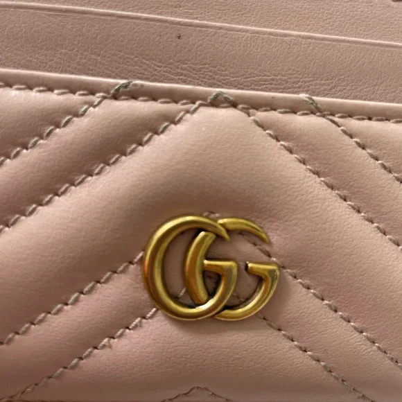 Authentic Gucci Card Holder - Picture 4 of 13